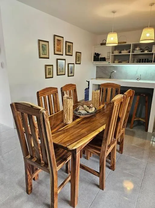 House Of The Rising Sun Private House & Pool Apartment Panglao Philippines